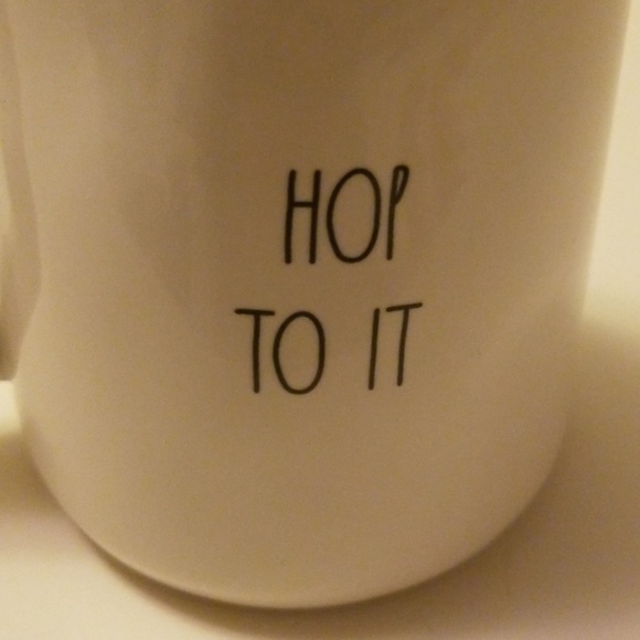 Brand new Rae Dunn Easter bunny  coffee mug - Picture 4 of 4